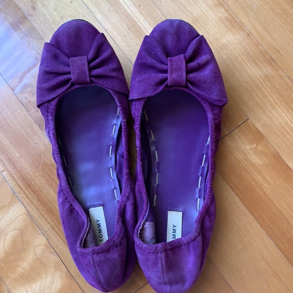 Tommy Purple Leather Flats - Picture 3 of 6